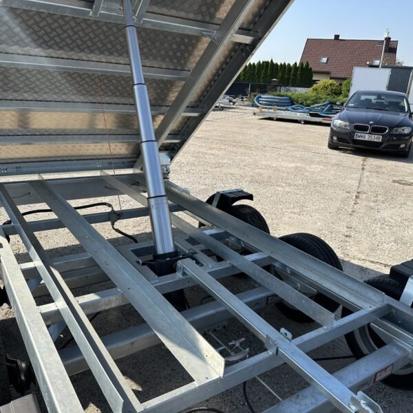 Remorque benne basculante à trois essieux Temared Tipper 3 500 kg – Image 10