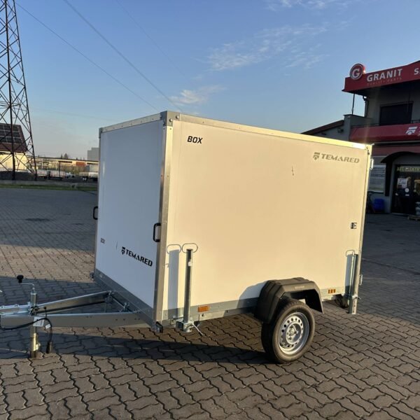 Remorque fourgon SMART BOX avec rampes Temared basculant 750 kg – vue 2