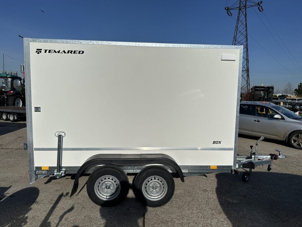 Remorque Furgon BOX 3015/2 Temared deux essieux freinés 2000 kg