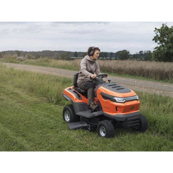 Tracteur tondeuse éjection latérale Husqvarna TS215T coupe 95 cm – Image 5